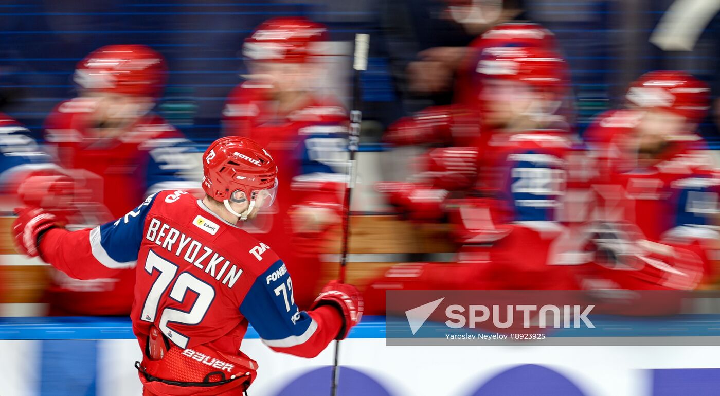 Russia Ice Hockey Kontinental League Lokomotiv - Traktor