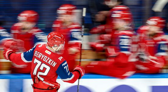 Russia Ice Hockey Kontinental League Lokomotiv - Traktor