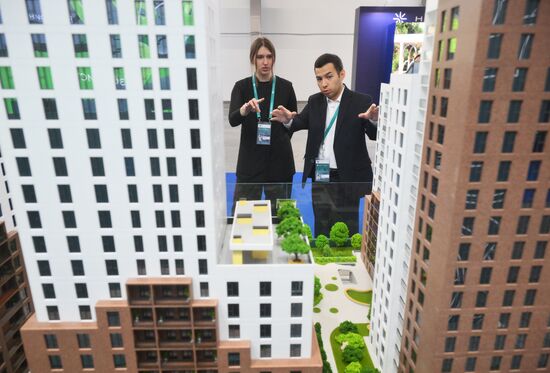 XVI International Economic Forum "RUSSIA - ISLAMIC WORLD: KAZANFORUM." Location: Russia, Republic of Tatarstan, Kazan. Author: Ilya Pitalev/Sputnik. KAZANFORUM 2025. On the sidelines