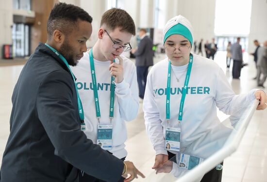 XVI International Economic Forum "RUSSIA - ISLAMIC WORLD: KAZANFORUM." Location: Russia, Republic of Tatarstan, Kazan. Author: Anatoly Medved/Sputnik. KAZANFORUM 2025. On the sidelines