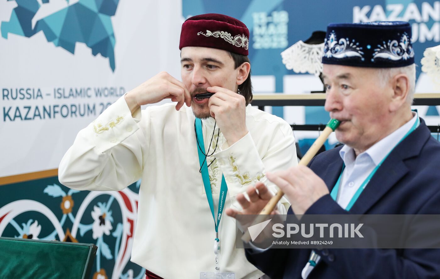 KAZANFORUM 2025. On the sidelines