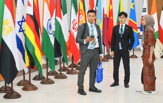 XVI International Economic Forum "RUSSIA - ISLAMIC WORLD: KAZANFORUM." Location: Russia, Republic of Tatarstan, Kazan. Author: Ilya Pitalev/Sputnik. KAZANFORUM 2025. On the sidelines