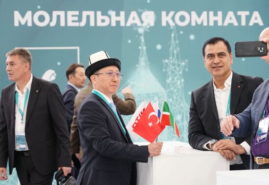 XVI International Economic Forum "RUSSIA - ISLAMIC WORLD: KAZANFORUM." Location: Russia, Republic of Tatarstan, Kazan. Author: Alexander Vilf/Sputnik. KAZANFORUM 2025. On the sidelines