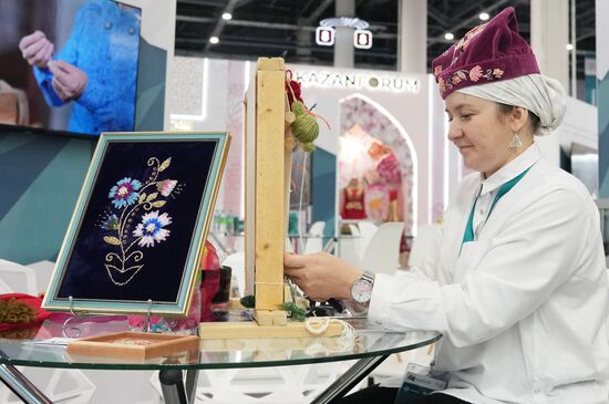 XVI International Economic Forum "RUSSIA - ISLAMIC WORLD: KAZANFORUM." Location: Russia, Republic of Tatarstan, Kazan. Author: Alexander Vilf/Sputnik. KAZANFORUM 2025. On the sidelines