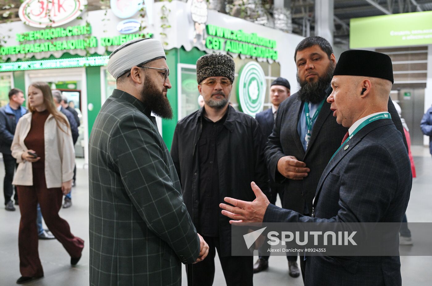 KAZANFORUM 2025. On the sidelines