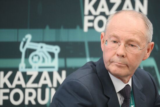 KAZANFORUM 2025. The Role of Anticorruption Policy in the Development of Public Administration and the Economy