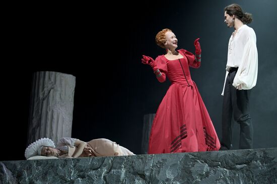 Russia Theatre Elizabeth of England