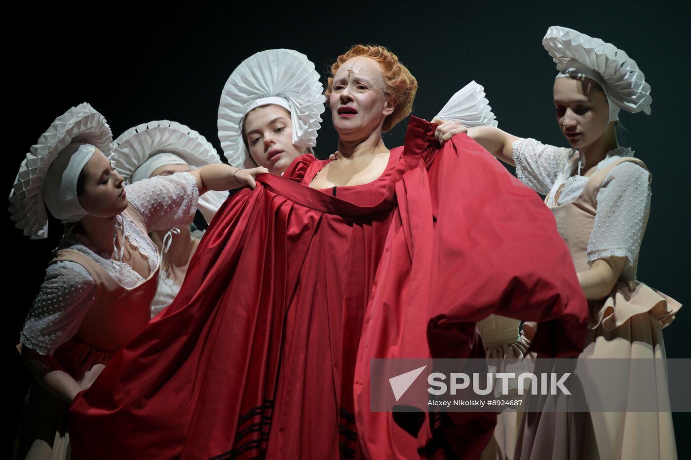 Russia Theatre Elizabeth of England