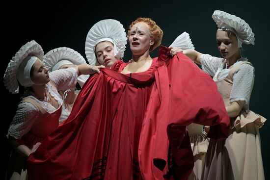 Russia Theatre Elizabeth of England