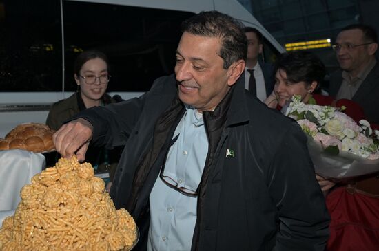 Guests arrive at KAZANFORUM 2025