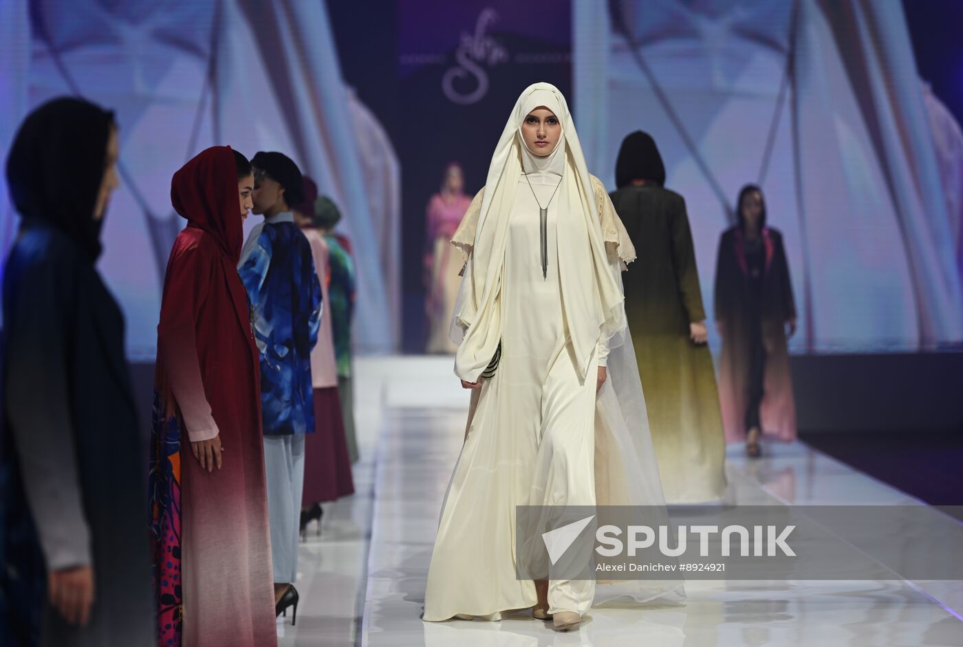 KAZANFORUM 2025. Modest Fashion Day festival