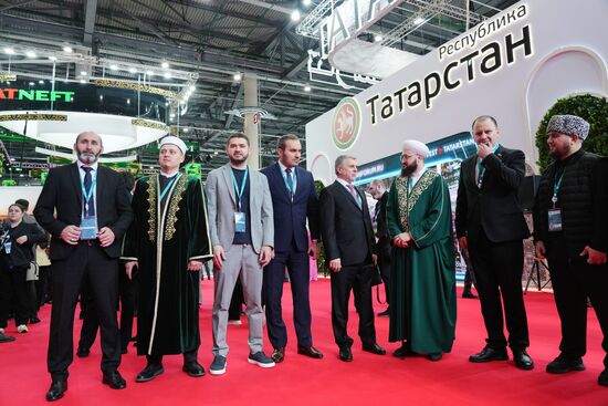 KAZANFORUM 2025. On the sidelines