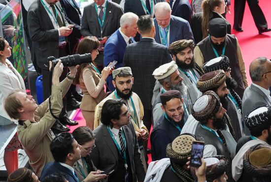 KAZANFORUM 2025. On the sidelines