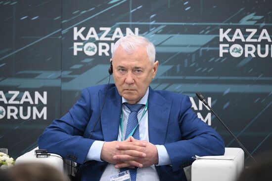 KAZANFORUM 2025. Opening ceremony and plenary session: Using the Potential of Islamic Finance in the Economic Development of Russia