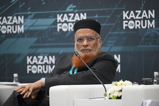 KAZANFORUM 2025. Opening ceremony and plenary session: Using the Potential of Islamic Finance in the Economic Development of Russia