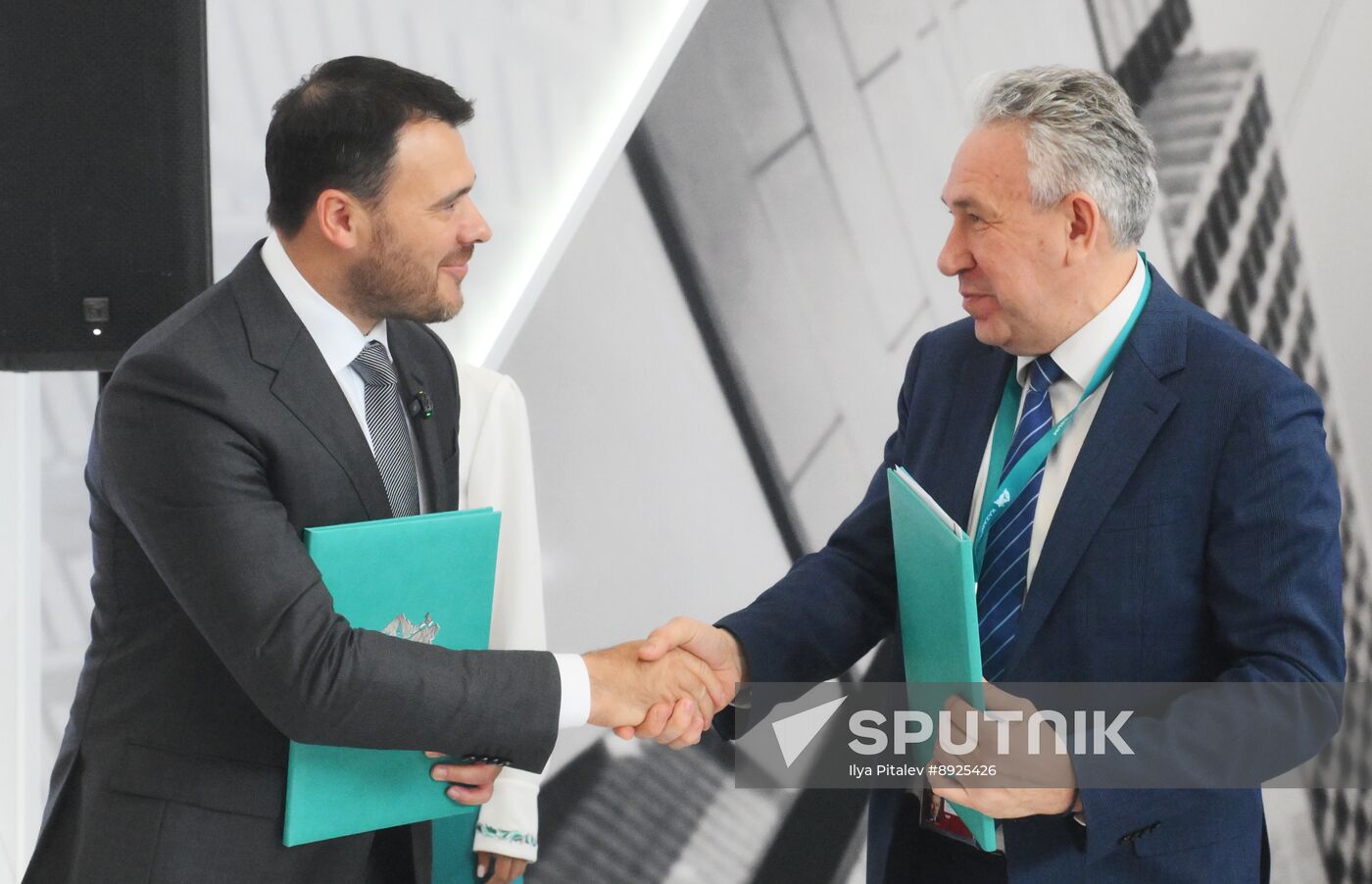 KAZANFORUM 2025. Signing ceremonies