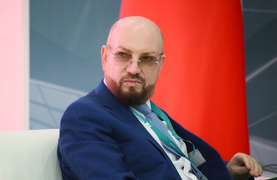 KAZANFORUM 2025. Features of the Entry of Russian Enterprises Into the Market of the Arab Gulf Countries