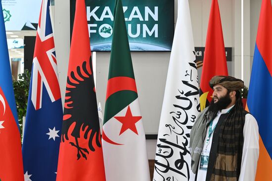On the sidelines of the XVI International Economic Forum "RUSSIA - ISLAMIC WORLD: KAZANFORUM." Location: Russia, Republic of Tatarstan, Kazan. Author: Maksim Bogodvid/Sputnik. KAZANFORUM 2025. On the sidelines
