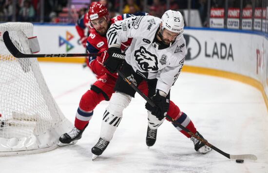 Russia Ice Hockey Kontinental League Lokomotiv - Traktor