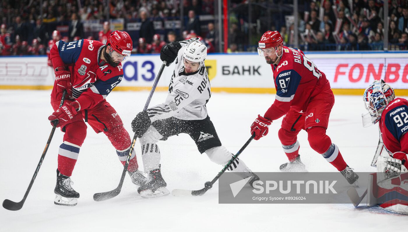 Russia Ice Hockey Kontinental League Lokomotiv - Traktor