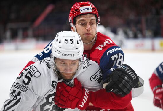 Russia Ice Hockey Kontinental League Lokomotiv - Traktor