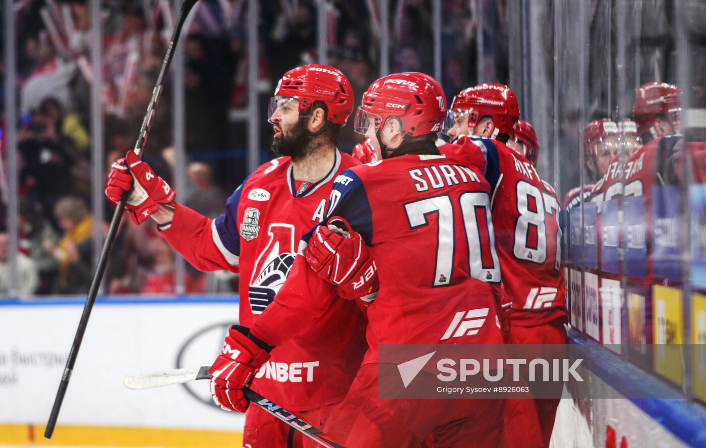 Russia Ice Hockey Kontinental League Lokomotiv - Traktor