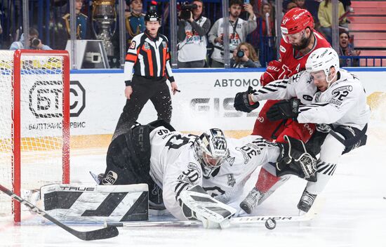 Russia Ice Hockey Kontinental League Lokomotiv - Traktor