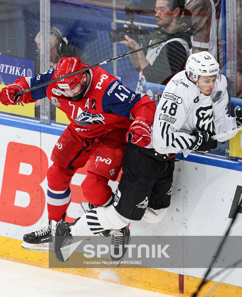 Russia Ice Hockey Kontinental League Lokomotiv - Traktor