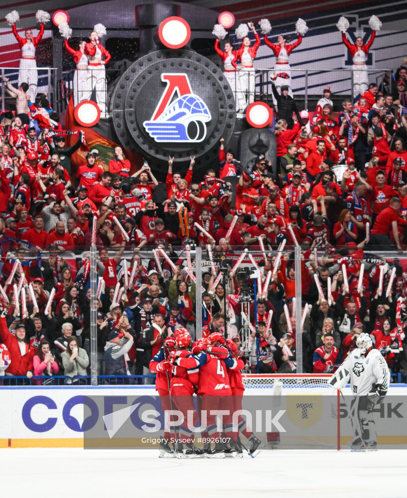 Russia Ice Hockey Kontinental League Lokomotiv - Traktor