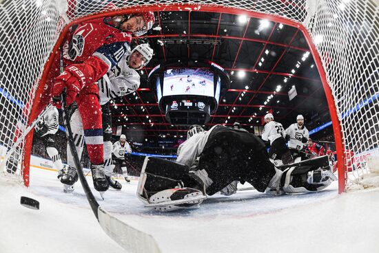Russia Ice Hockey Kontinental League Lokomotiv - Traktor