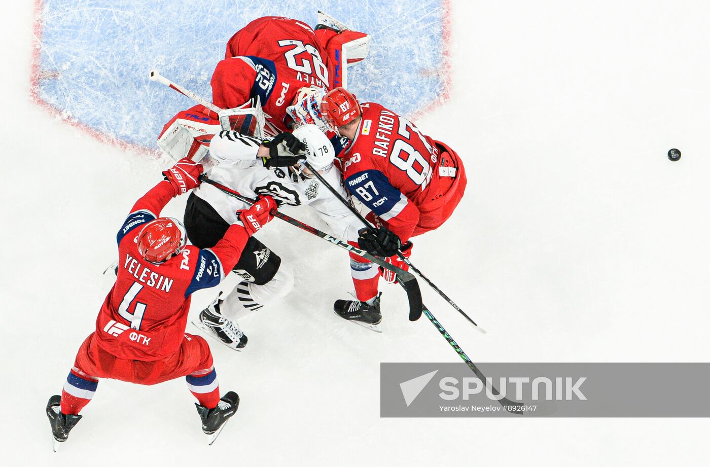 Russia Ice Hockey Kontinental League Lokomotiv - Traktor
