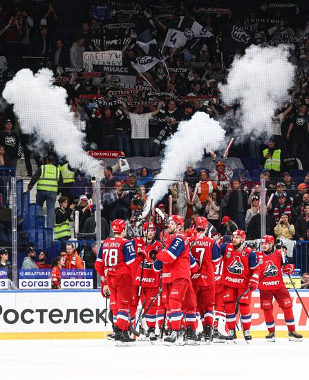 Russia Ice Hockey Kontinental League Lokomotiv - Traktor