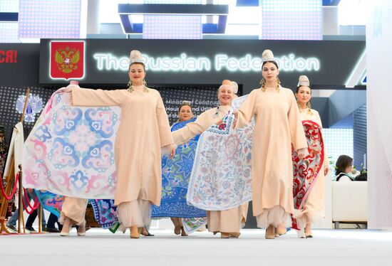 On the sidelines of the XVI International Economic Forum "RUSSIA - ISLAMIC WORLD: KAZANFORUM." Location: Russia, Republic of Tatarstan, Kazan. Author: Maxim Platonov/Sputnik. "KAZANFORUM" 2025. On the sidelines