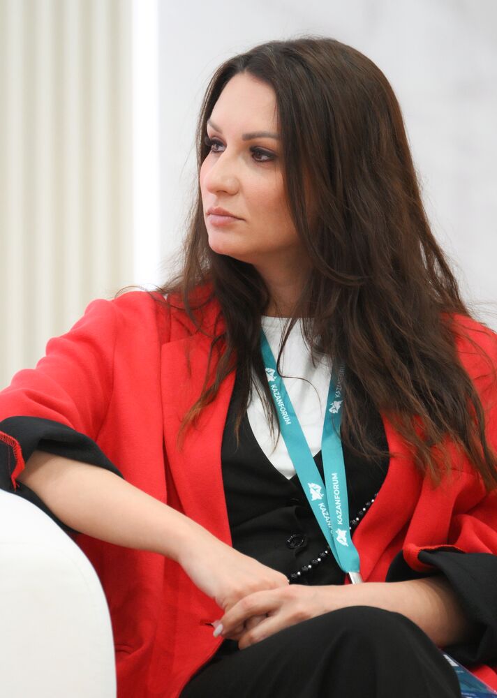 KAZANFORUM 2025. Business Dialogue of Women Russia - Islamic World