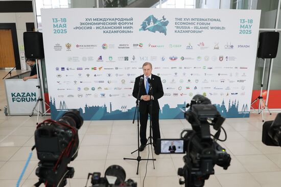 KAZANFORUM 2025. Press scrums