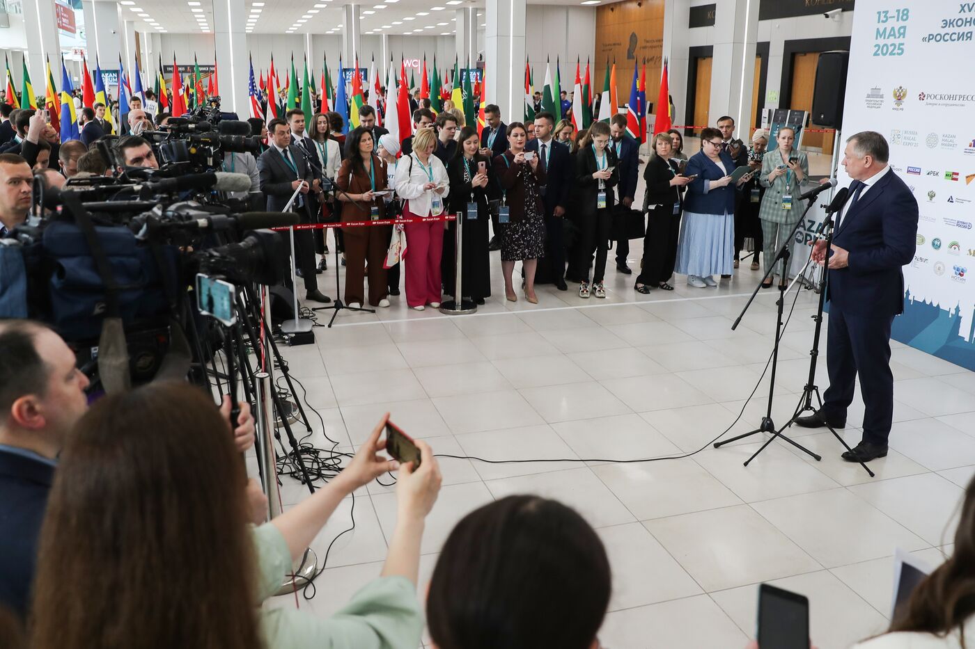 KAZANFORUM 2025. Press scrums