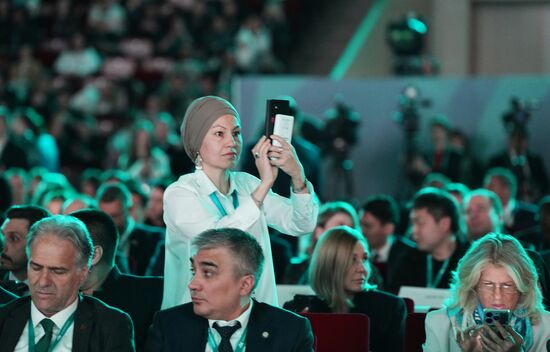 KAZANFORUM 2025. Plenary session: Digitalization: New Reality and Additional Opportunities For Expanding Cooperation