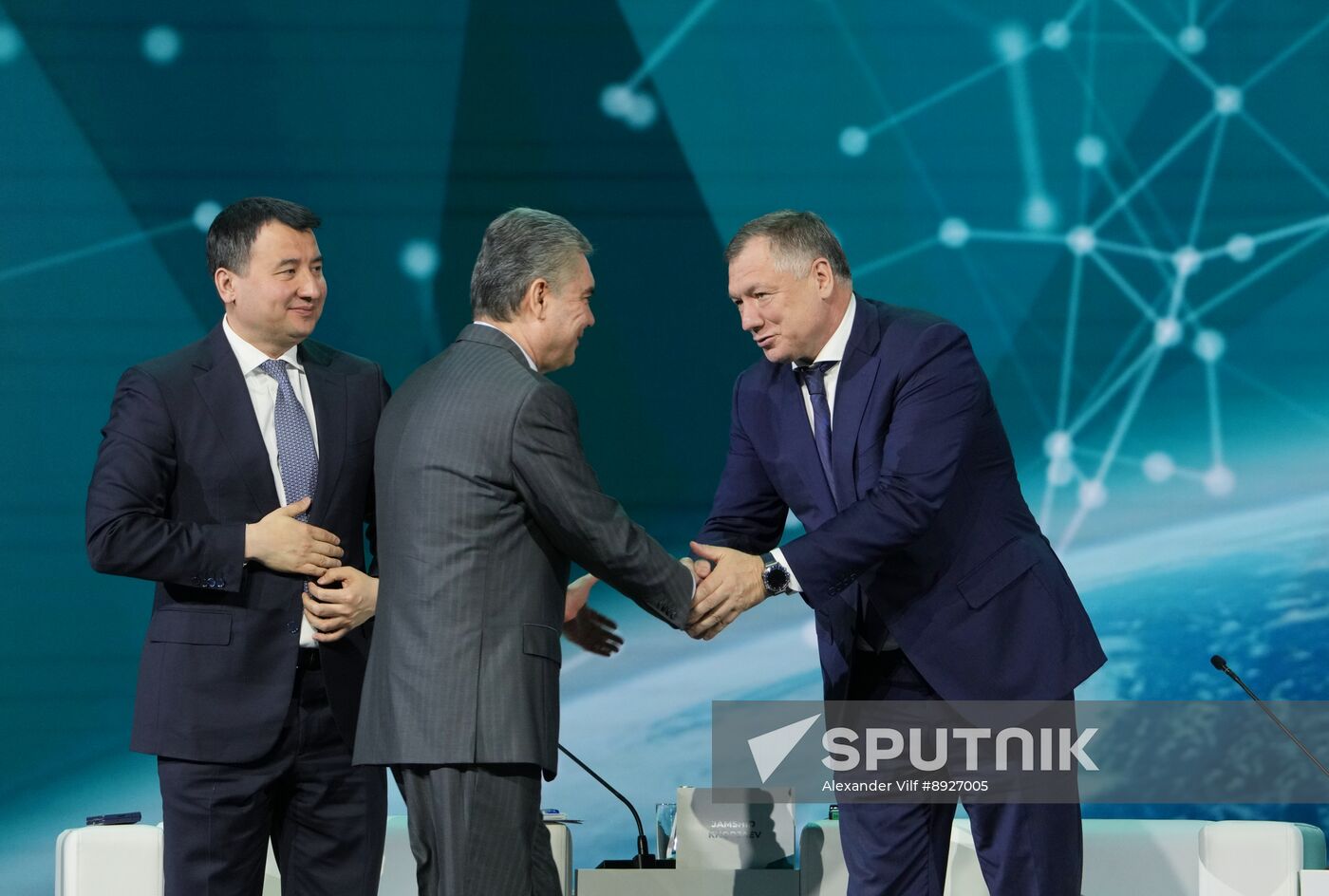 KAZANFORUM 2025. Plenary session: Digitalization: New Reality and Additional Opportunities For Expanding Cooperation