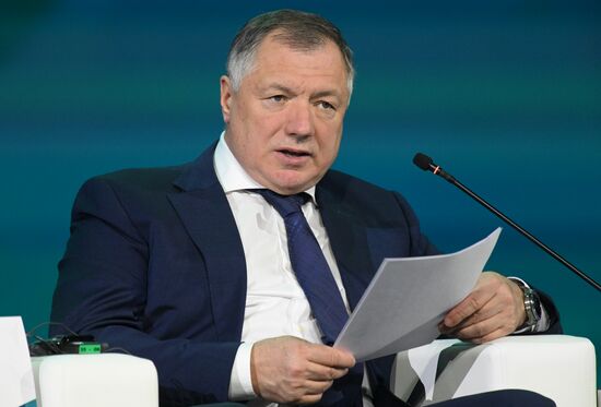 KAZANFORUM 2025. Plenary session: Digitalization: New Reality and Additional Opportunities For Expanding Cooperation