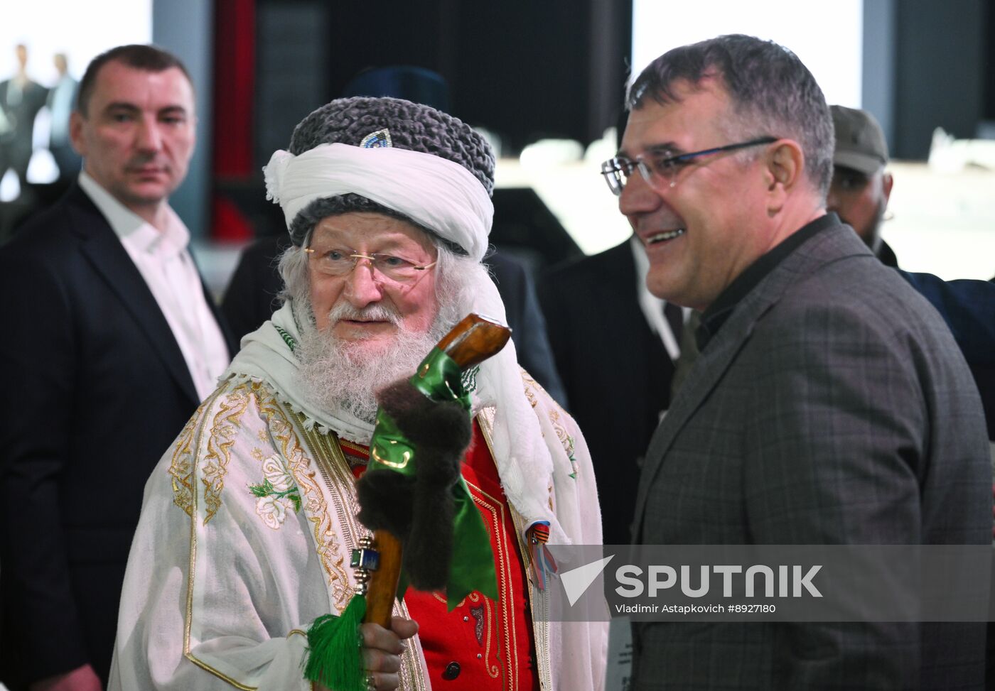KAZANFORUM 2025. Plenary meeting of XV All-Russian Forum of Tatar Religious Leaders titled “National Identity and Religion”
