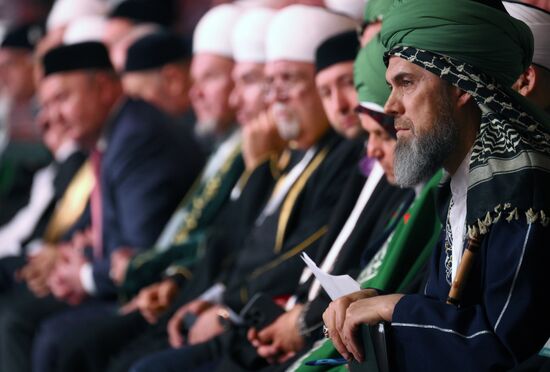 KAZANFORUM 2025. Plenary meeting of XV All-Russian Forum of Tatar Religious Leaders titled “National Identity and Religion”