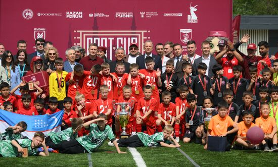 KAZANFORUM 2025. Awarding ceremony at the OIC countries' children's soccer tournament