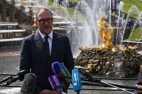 Russia Fountain Season