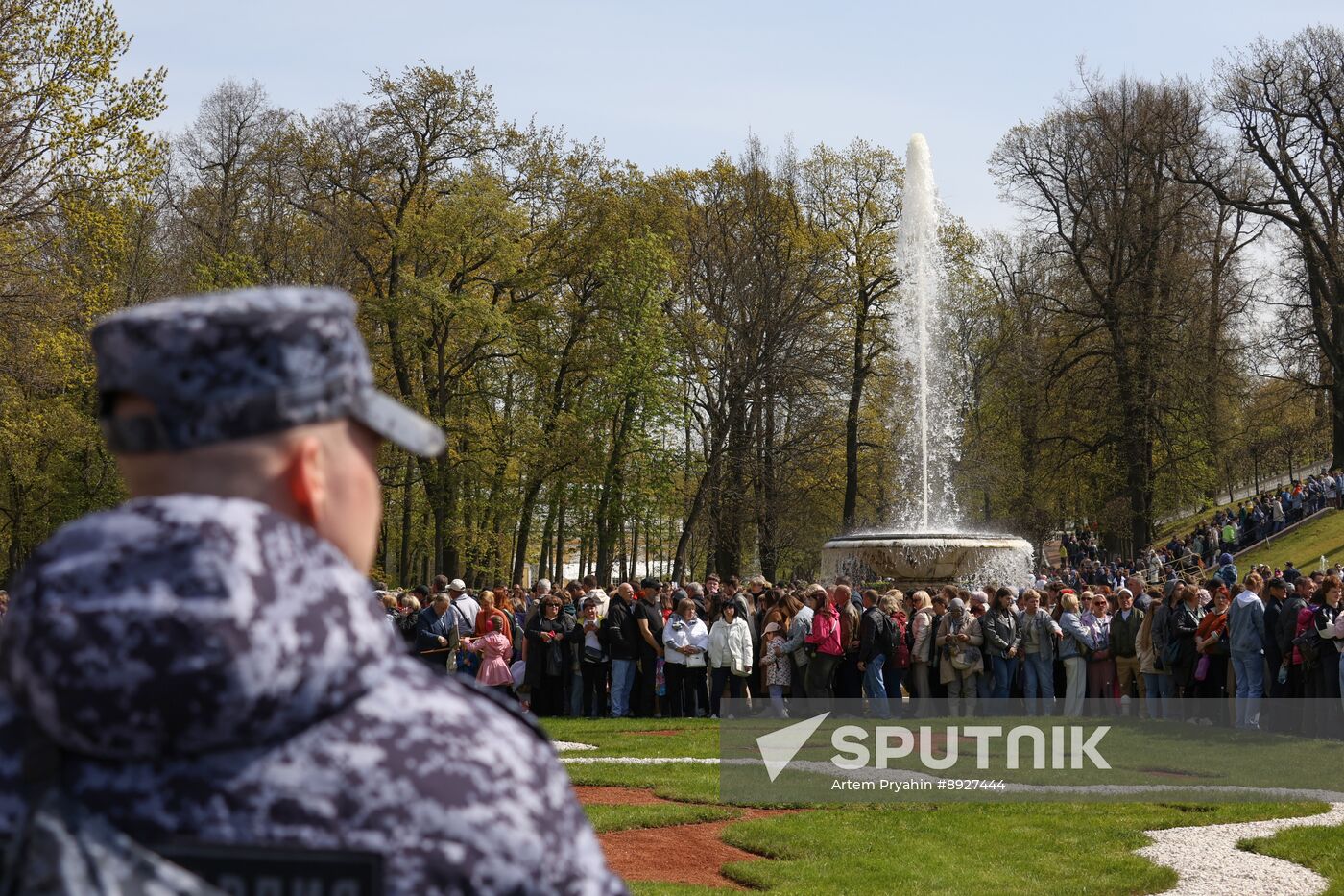Russia Fountain Season