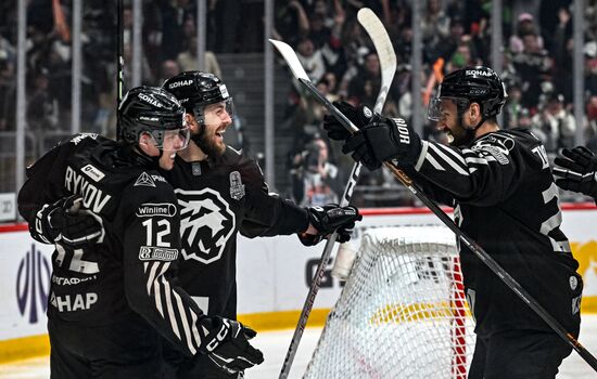 Russia Ice Hockey Kontinental League Traktor - Lokomotiv