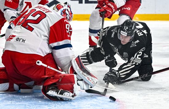 Russia Ice Hockey Kontinental League Traktor - Lokomotiv