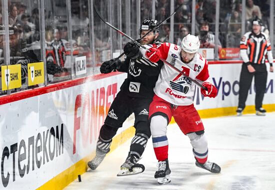 Russia Ice Hockey Kontinental League Traktor - Lokomotiv