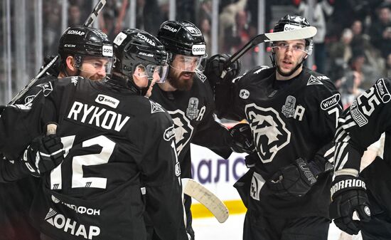 Russia Ice Hockey Kontinental League Traktor - Lokomotiv