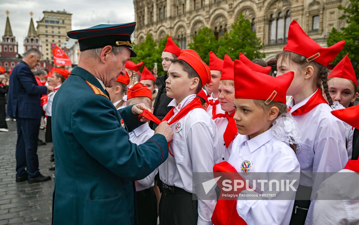 Russia Pioneers Inauguration Ceremony