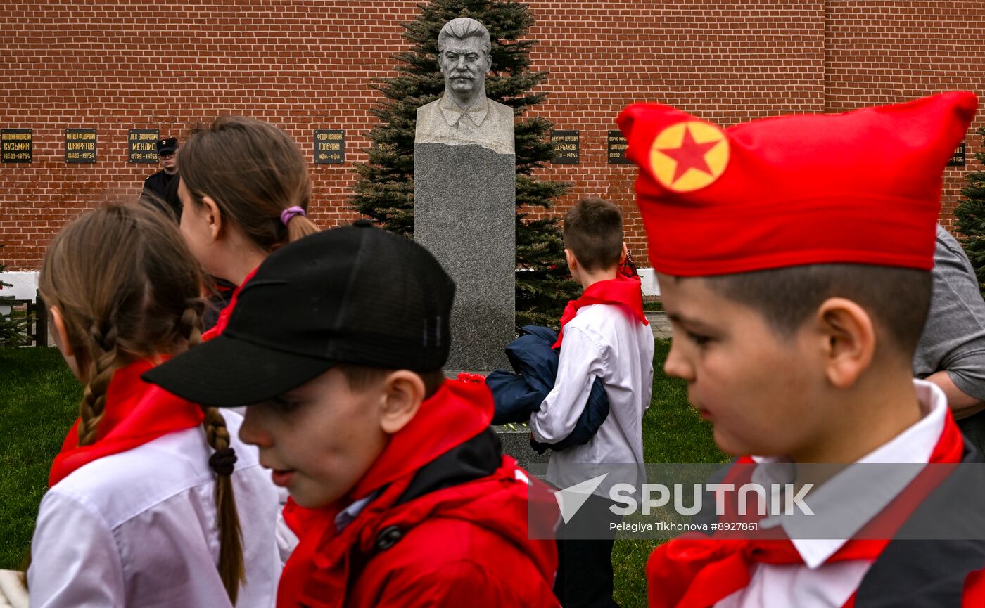 Russia Pioneers Inauguration Ceremony